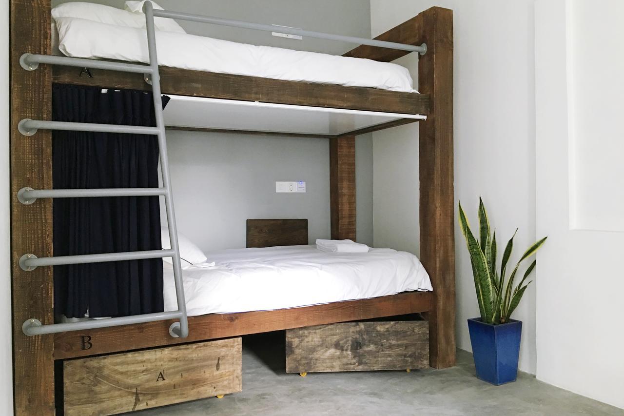 The Dorm Saigon (Adults Only) Pansiyon Ho Şi Min Dış mekan fotoğraf