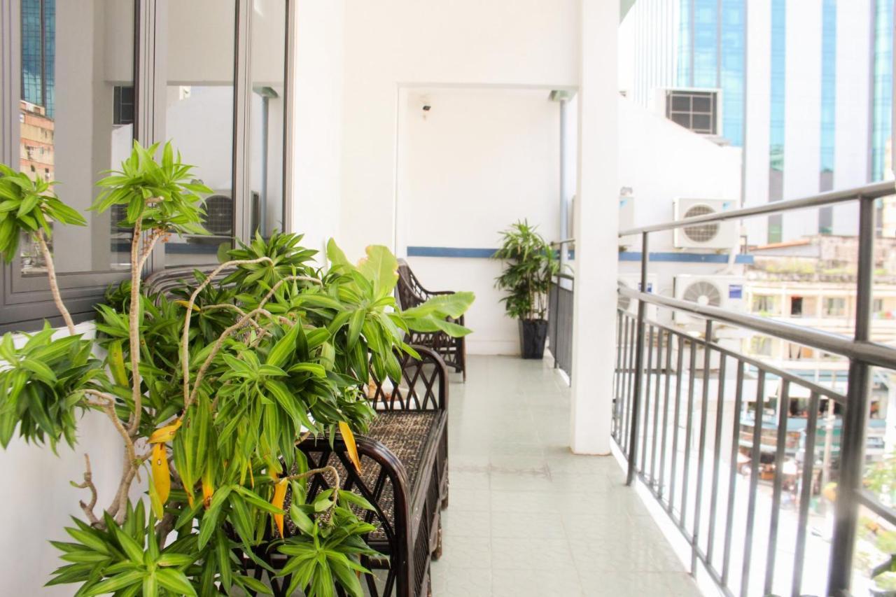 The Dorm Saigon (Adults Only) Pansiyon Ho Şi Min Dış mekan fotoğraf
